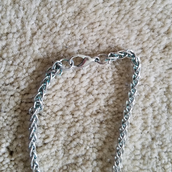 Long Tassel Silver tone Necklace 🩶 - Picture 7 of 8